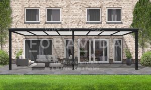 Terrassenueberdachung-8m-mattschwarz-polycarbonat-dach