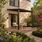 Terrassenüberdachung Plus 3,03 x 3,5 Meter Mattschwarz Klarglas moderne Rinne – Gesamtansicht