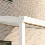 Terrassenüberdachung Plus 5,03 x 3,0 Meter Mattweiß Klarglas moderne Rinne – Rinnendetail