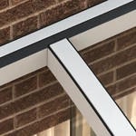 Terrassenüberdachung Plus 5,03 x 3,5 Meter Mattweiß Klarglas moderne Rinne – Verbindungsdetail