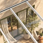 Terrassenüberdachung Plus 7,03 x 3,5 Meter Mattweiß Klarglas moderne Rinne – Glasdetail