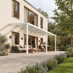 Terrassenüberdachung Plus 8,03 x 2,5 Meter Mattweiß Klarglas moderne Rinne – Gartenblick