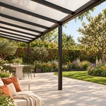 Terrassenüberdachung Plus 12,03 x 2,5 Meter Mattschwarz Opal Polycarbonat moderne Rinne – Unter dem Dach