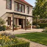 Terrassenüberdachung Plus 7 x 2,5 Meter Mattschwarz opales Polycarbonat moderne Rinne – Gesamtansicht
