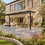 Terrassenüberdachung Plus 9,03 x 2,5 Meter Mattschwarz Opal Polycarbonat moderne Rinne – Seitenansicht