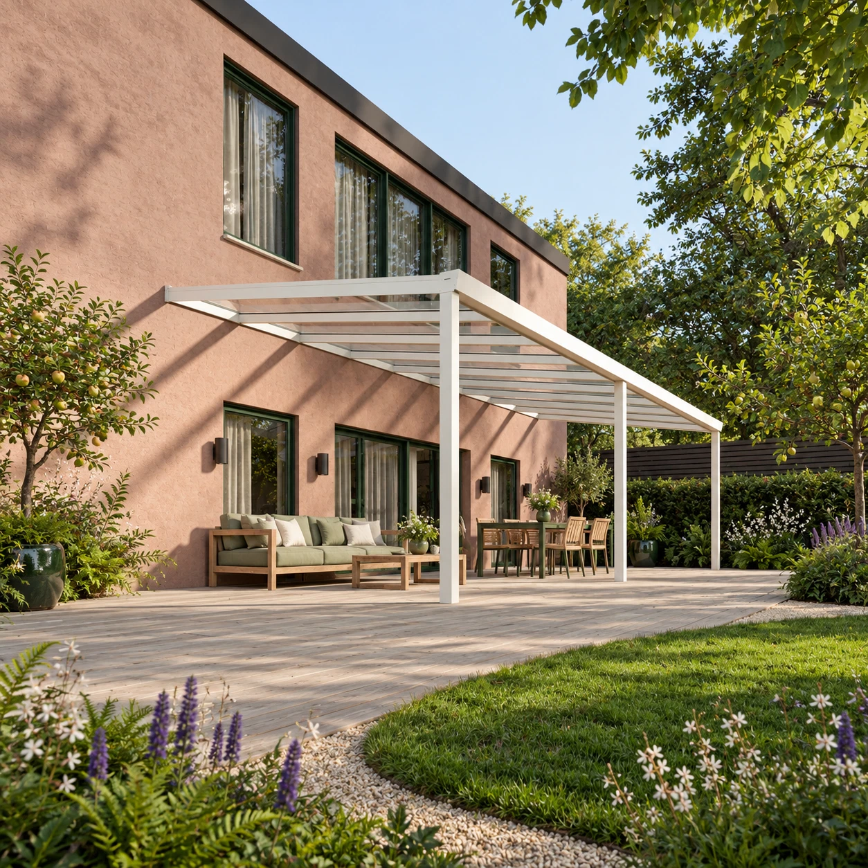 Terrassenüberdachung Plus 9,03 x 3,5 Meter Matt weiß Klarglas moderne Rinne – Gesamtansicht Terrassenüberdachung Plus 9,03 x 3,5 Meter Matt weiß Klarglas moderne Rinne – Gesamtansicht